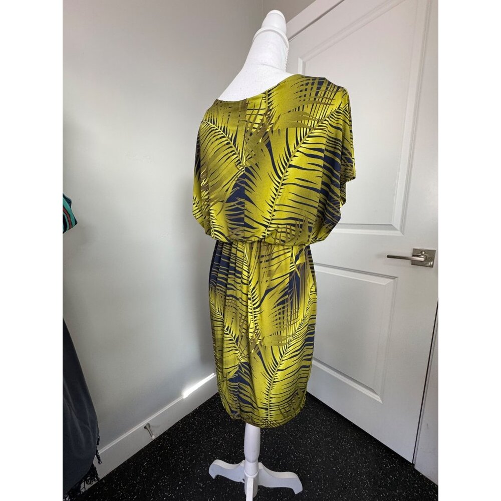 Valerie Bertinelli Womens Leaf Print Dress NWT Size 4 Green & Black Stretchy Wai - Picture 3 of 15